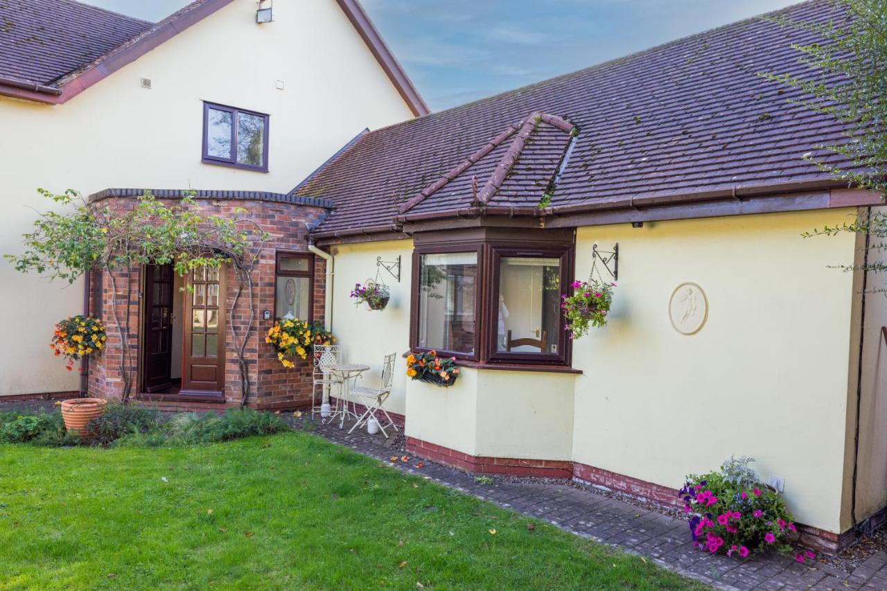The Cottage On The Common Tenbury Εξωτερικό φωτογραφία